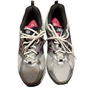 Women's New Balance Running Shoes/Sneakers - Size 11